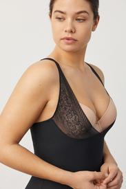 YSABEL MORA BODY DONNA