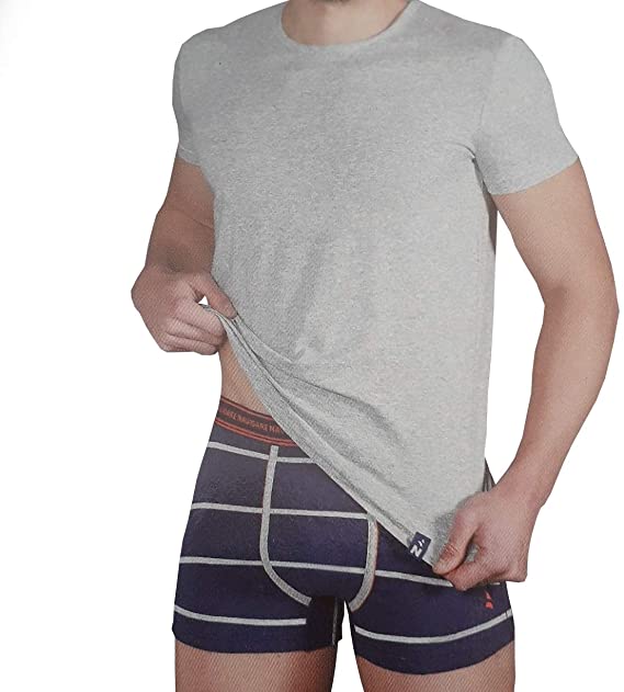 Completo uomo NAVIGARE, con boxer e maglia in bielastico, ottimo per avere qualcosa di unico, tessuti e qualità che hanno un marchio come garanzia, i modelli dipendono dalla giacenza di magazzino manda un e-mail per più info