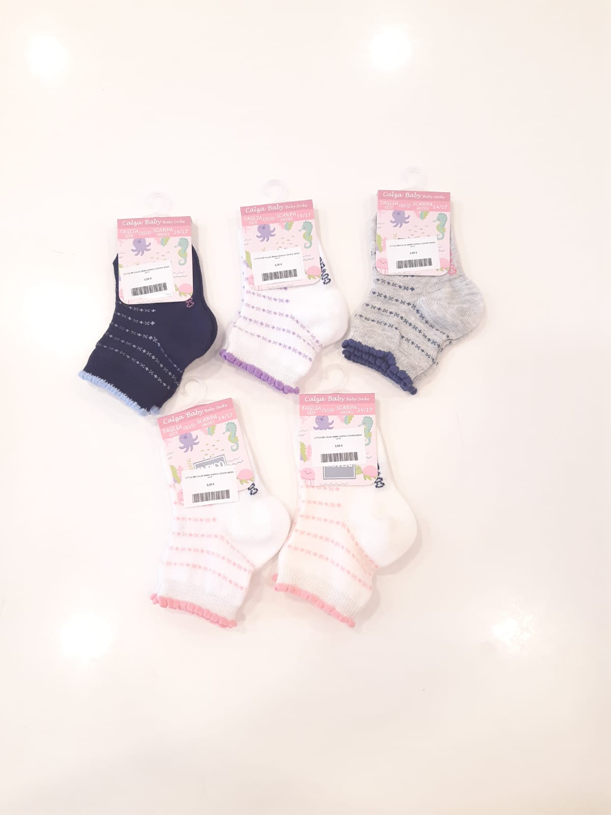 Calza bimba ENRICO COVERI modello caviglia, in tessuto cotone mercerizzato elasticizzato, capo anallergico adatto a tutti i tipi di pelle, morbido, compatto ma allo stesso tempo confortevole e con un prezzo speciale