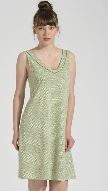 Camicia da notte MANUELA, il prodotto migliore del nostro store, tessuto 100% naturale, morbido ma soprattutto fresco, un capo speciale anche nelle forme e nei tagli costruiti alla perfezione, capo per chi vuole il massimo su tessuti e vestibilità