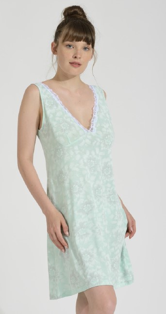 Camicia da notte MANUELA, il prodotto migliore del nostro store, tessuto micromodal naturale, morbido ma soprattutto fresco, un capo speciale anche nelle forme e nei tagli costruiti alla perfezione, capo per chi vuole il massimo su tessuti e vestibilità