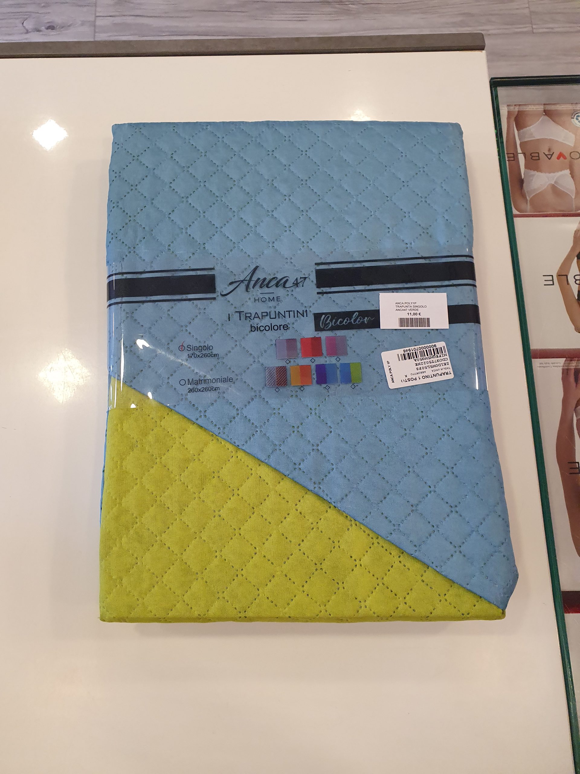 Trapunta letto singolo modello unica tinta double face misura 170×260, ottimo prodotto per chi desidera qualcosa di leggero e pratico prezzo qualità imbattibili