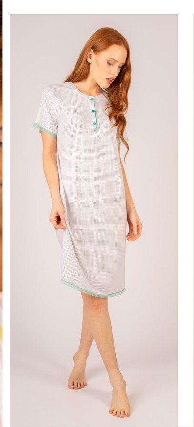 Camicia da notte donna BRILLIAMO modello tuta da casa in cotone freschissimo, capo di estrema qualità grazie alla continua cura, ricerca ed innovazione… Acquistando questo capo hai scelto il massimo delle nostre qualità, vestibilità con modelli e colore fuori dai soliti schemi