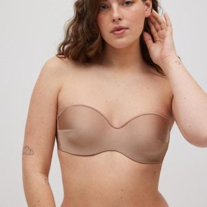 YSABEL MORA REGGISENO