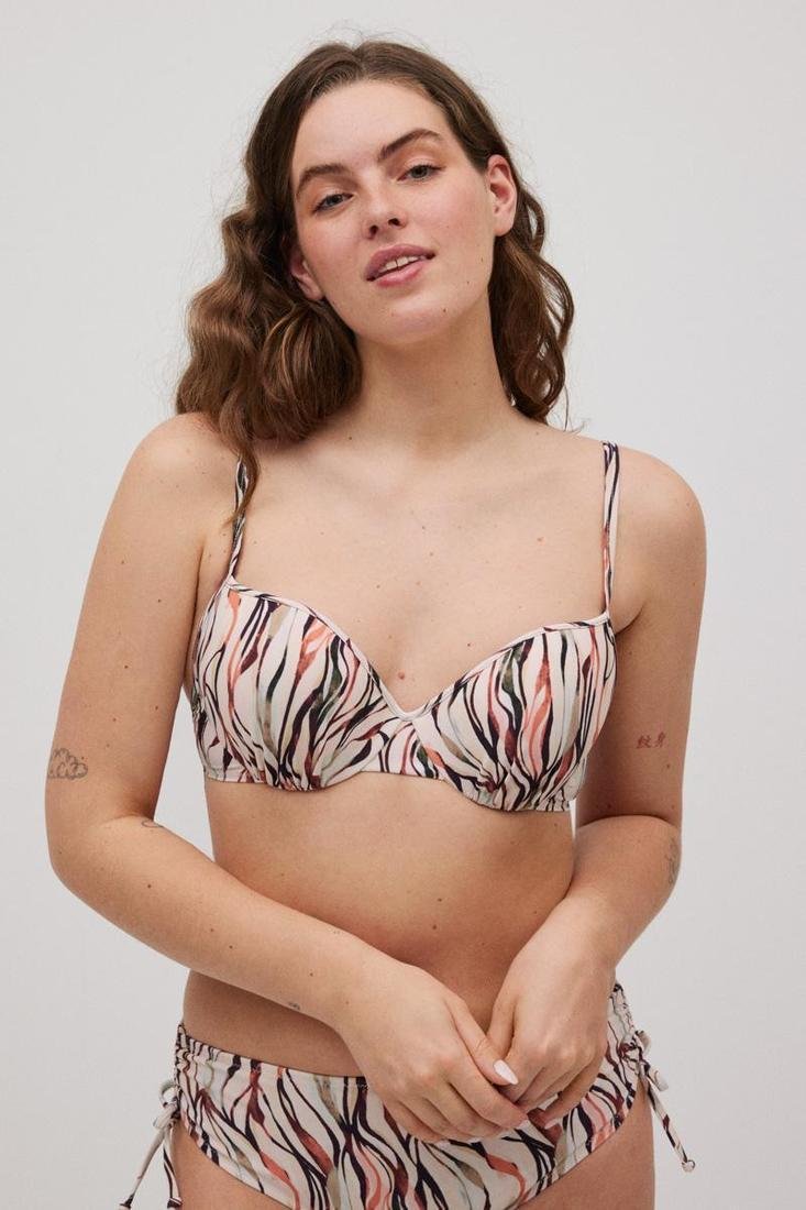 Reggiseno donna YSABEL MORA solo reggiseno coppa C, con ferretto e senza imbottitura ma con coppa preformata un concentrato di bellezza, eleganza, comodità e durata, un prodotto di altissima qualità grazie alle sue continue innovazioni, prodotto componibile con il suo slip che trovi nella sezione slip donna