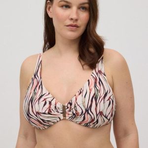 YSABEL MORA REGGISENO