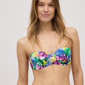 YSABEL MORA REGGISENO