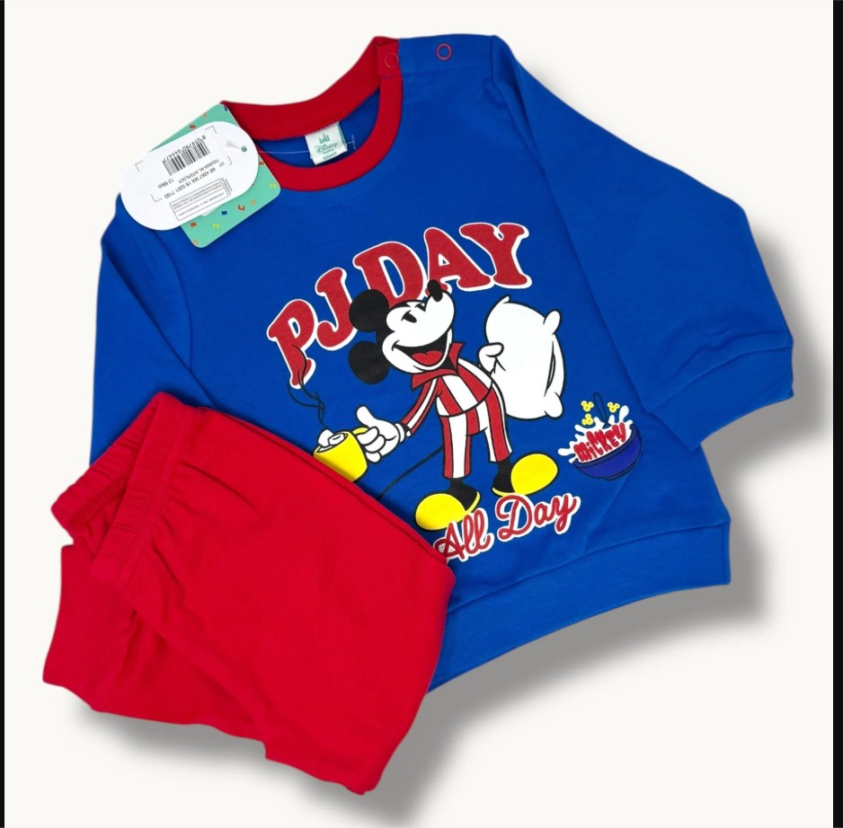 Pigiama bimbo DISNEY in caldo cotone, tessuti invernali non molto pesanti un marchio che produce in primis qualità, grazie alla sua continua innovazione, prodotto 100% anallergico e composto da fibre naturali, capo consigliato per chi vuole il meglio