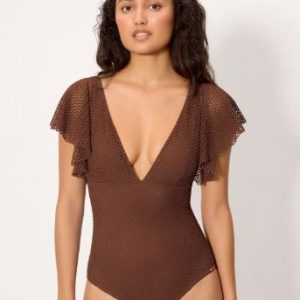 YSABEL MORA INTERO-B