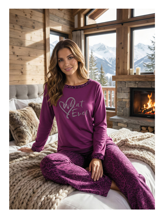 Pigiama donna NASCHUA modello tuta da casa in caldo cotone interlock , capo di estrema qualità grazie alla continua cura , ricerca ed innovazione.