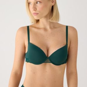 YSABEL MORA REGGISENO
